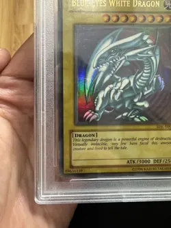2002 Yu-Gi-Oh! Blue-Eyes White Dragon SDK-001 EUROPE Ultra Rare PSA 9 MINT - Image 4
