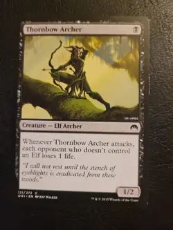 MTG Magic the Gathering Thornbow Archer (121/308) Origins Elf Black Common LP - Image 1