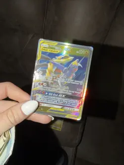 Pokemon TCG Garchomp & Giratina GX - Image 2