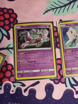 Pokemon TCG Mew And Mewtwo Sun & Moon Hidden Fates Black Star Promo - Image 2