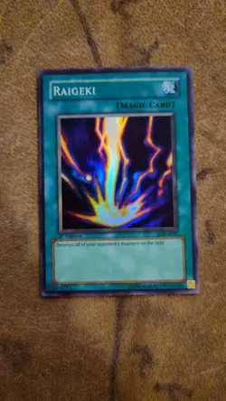 1x Raigeki - Super 1st - LOB-E042 - NM - YGO YuGiOh - Image 1