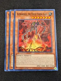 Yugioh 3x Kumongous, the Sticky String Kaiju SDBT-EN010 1st Common NM - Image 1