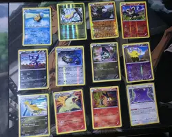 Lot Of Pokemon Cards dragonite plasma freeze holo & More great Condition - Image 1