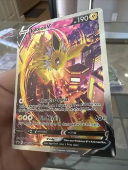 Jolteon v SWSH183 Pokemon TCG Sword & Shield Holo Black Star Promo Card NM - Image 2