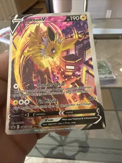 Jolteon v SWSH183 Pokemon TCG Sword & Shield Holo Black Star Promo Card NM - Image 5
