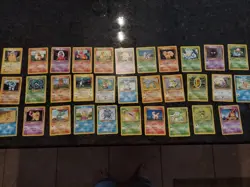 LOT OF 32 POKEMON CARD FROM BASIC SET - Image 1