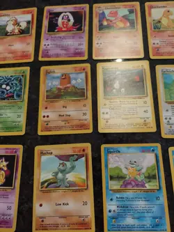 LOT OF 32 POKEMON CARD FROM BASIC SET - Image 3