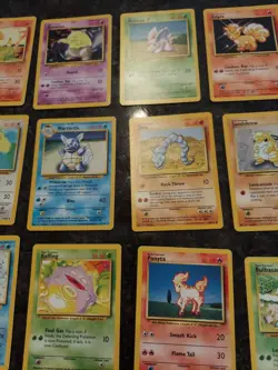 LOT OF 32 POKEMON CARD FROM BASIC SET - Image 5