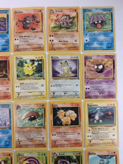 Vintage Pokemon Lot Of 20 WOTC Base Set Jungle Fossil Lot Unlimited MP - Image 3