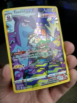 Pokemon TCG Toxticity GG09/GG70 Crown Zenith Galarian Gallery Holo Full Art NM - Image 3