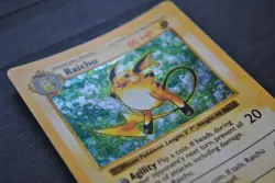 Raichu #14 / 102 SHADOWLESS Base Set Holo - MP - Pokemon 1999 TCG WOTC - Image 4