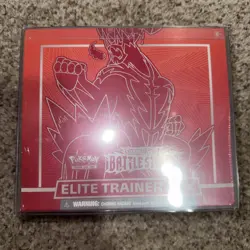 Pokemon TCG Sword & Shield Battle Styles ETB Red - SEALED & PROTECTOR INCLUDED 820650808357 - Image 1
