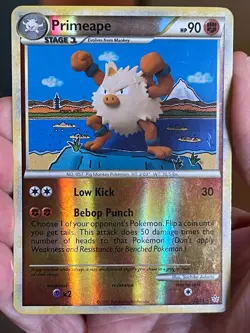 POKEMON PRIMEAPE 22/95 RARE REVERSE HOLOFOIL UNLEASHED MP CARD - Image 1