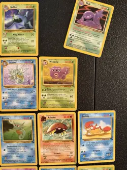 Vintage Pokemon TCG Fossil Lot - Image 3