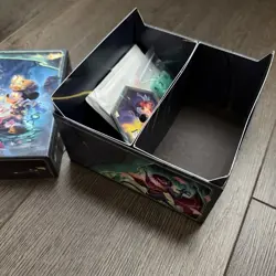 Disney Lorcana Whispers Trove: Lore Counter, Dice, Card Dividers, No Packs - Image 3