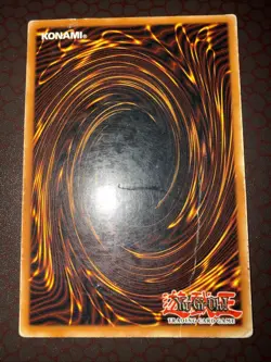Yu-Gi-Oh! Blue-Eyes White Dragon -BPT-009 -Secret Rare- Unlimited DAMAGED! - Image 3