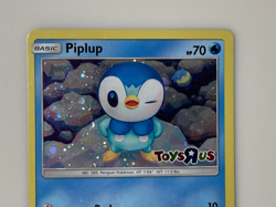 Pokemon Piplup Foil Card #32/156 Toys R Us Promo 2018 Not Played - Curve/Bow - Image 4