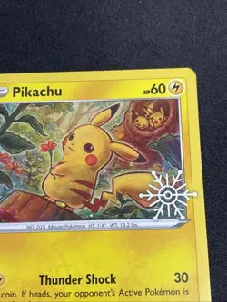 Pokemon GALAXY PIKACHU SWSH153 HOLO BLACK STAR PROMO HOLIDAY CALENDAR 2022 LP - Image 5