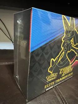 Pokemon TCG Crown Zenith Elite Trainer Box (Sealed) 820650851476 - Image 3
