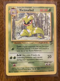 Victreebel 32/130 Rare Non-Holo Base Set 2 Pokemon TCG Card Vintage - Image 1