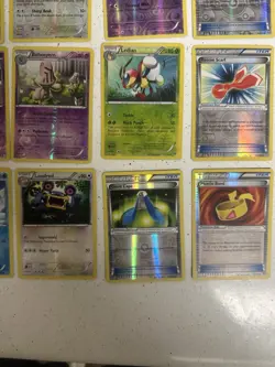 Black And White Era Reverse Holo Pokemon Card Lot - Image 5