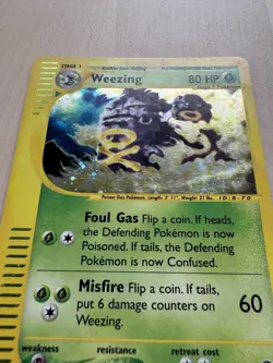 Pokemon TCG Weezing Expedition Base Set Holo Rare #32/165 80 HP ENG 2002 - Image 2