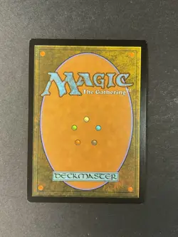 Amulet of Safekeeping - Core Set 2019 - Magic the Gathering - MTG - Image 2