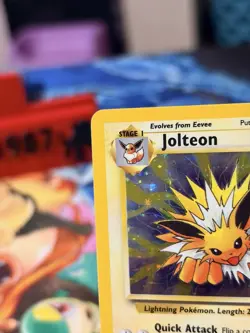 Jolteon lightly played 4/64 Jungle Holo Rare English vintage Pokemon Tcg - Image 2