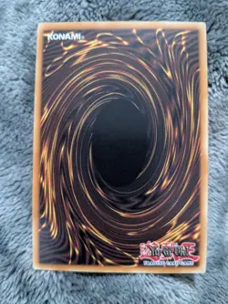 Yugioh Rarity Collection 5 - Dark Magician (Starlight Rare) - RA05-EN083 - Image 2
