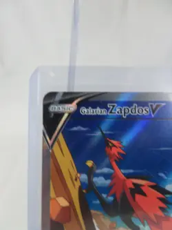 Pokemon Card - Galarian Zapdos V 174/198 - Alt Art - Chilling Reign - NM - Image 2