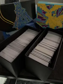 Pokemon TCG: ETB Full Of Bulk x 1 - Image 1