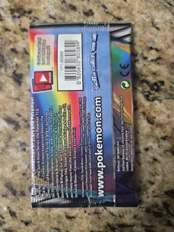 Pokemon Trading Card Game Sun & Moon Cosmic Eclipse Booster Pack 820650805899 - Image 3