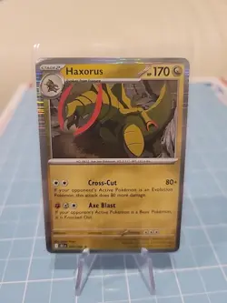 Pokemon TCG - Haxorus - 070/086 - (Holo Rare) - SV: Black Bolt - Image 1