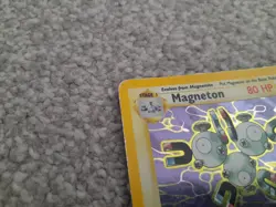 Pokemon TCG Trading Card Game Fossil Magneton Holo 11/62 - Image 2