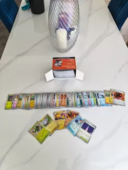 Pokemon Trading Cards, Chaos Rising Bulk Holo/Reverse Holos, Commons/Uncommons - Image 1