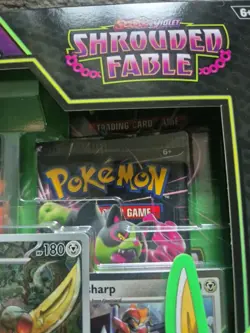 Pokemon TCG Scarlet & Violet Shrouded Fable Kingambit Illustration Collection - Image 2