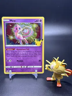 Mew 011/025 Pokemon Celebrations Holo - NM - Image 1