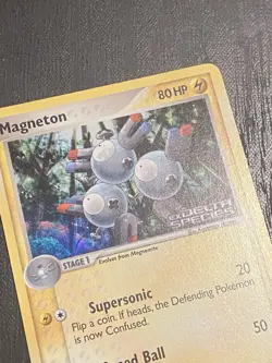 Pokemon TCG Magneton 48/113 EX Delta Species Stamped Reverse Holo Uncommon - Image 2