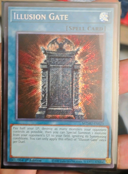Yu-Gi-Oh! TCG Illusion Gate Spell Card Foil 1st Edition MZMU-EN023 - Image 1
