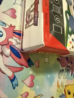 Pokemon TCG Scarlet & Violet 151 Blooming Waters Premium Collection Box - Image 4
