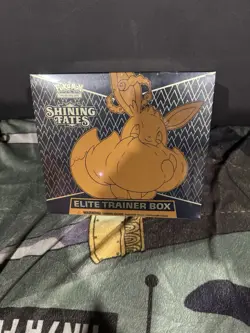 Pokemon TCG - Shining Fates Elite Trainer Box [ETB] - Image 1