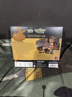 Pokemon TCG - Shining Fates Elite Trainer Box [ETB] - Image 2