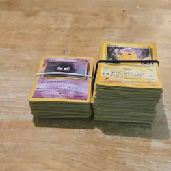 Pokemon TCG Base Set Nintendo Wizards 1999 Pikachu Gastly Card Lot Vintage - Image 3