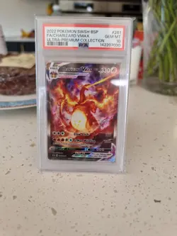 Pokemon TCG Charizard VMAX SWSH261 Promo Full Art Holo Card - Image 1