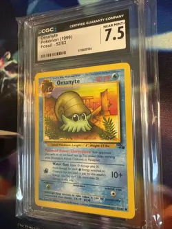 Pokemon TCG (1999) Omanyte 52/62 Fossil 1st Edition CGC 7.5 - Image 3