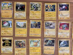 Pokemon TCG Lightning-Type 45 Card Lot Reverse Holo Foil/Regular Pikachu - Image 2