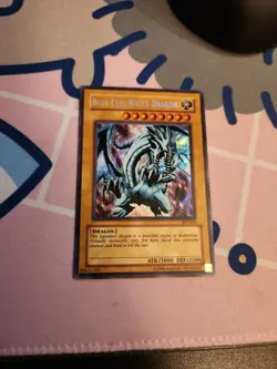 Yu-Gi-Oh TCG Blue-Eyes White Dragon BPT-009 Secret Rare Played/Light Play - Image 1