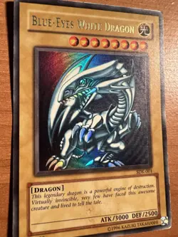 Konami Yu-Gi-Oh! Blue-Eyes White Dragon SDK-001 Ultra Rare Holographic Unlimited - Image 5