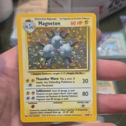 Pokemon TCG Magneton Base Set 9/102 1999 English Holo Rare Stage 1 60 HP - Image 1