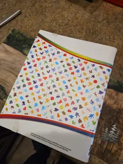 Pokemon TCG 151 Binder Used No Cards - Image 2